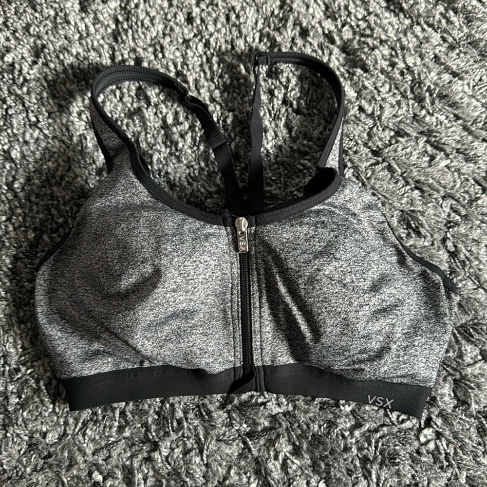 VSX 34C Racerback sports bra